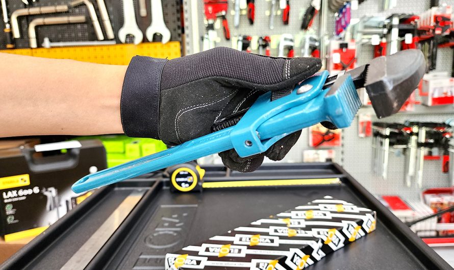 Pipe Wrench: The Heavy-Duty Tool for Plumbing and Mechanical Work