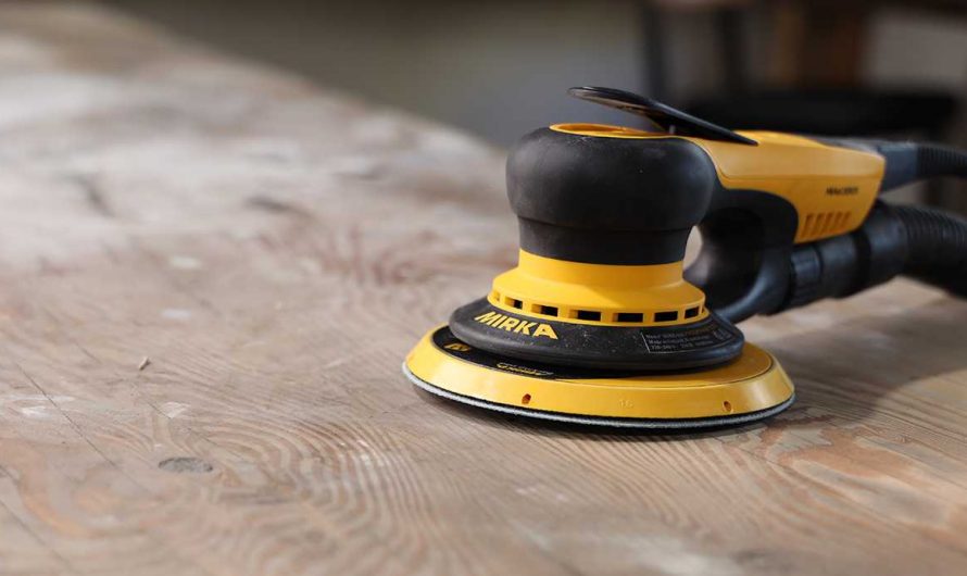 Orbital Sanders in Carpentry: Smoothness, Speed, and Control