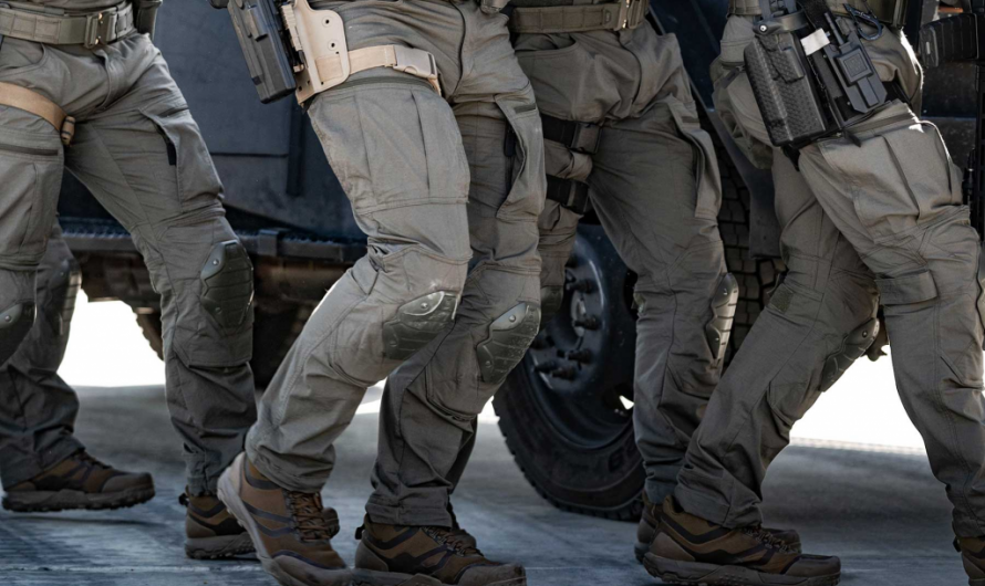 Gear Up for Comfort and Protection: The Essential Guide to Work Trousers with Knee Pads